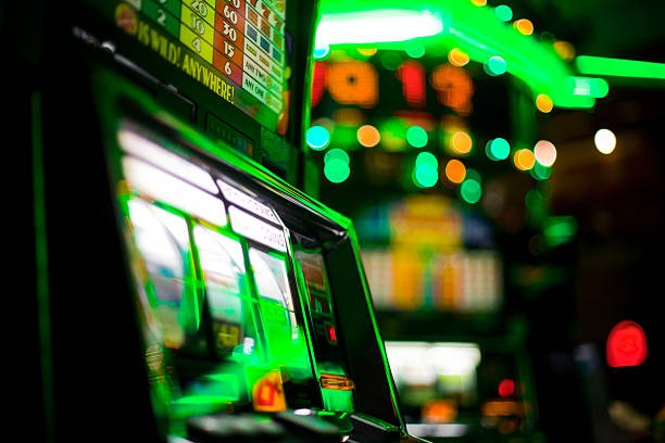 gf777 platform home screen showing live tables, slots, and sportsbook sections