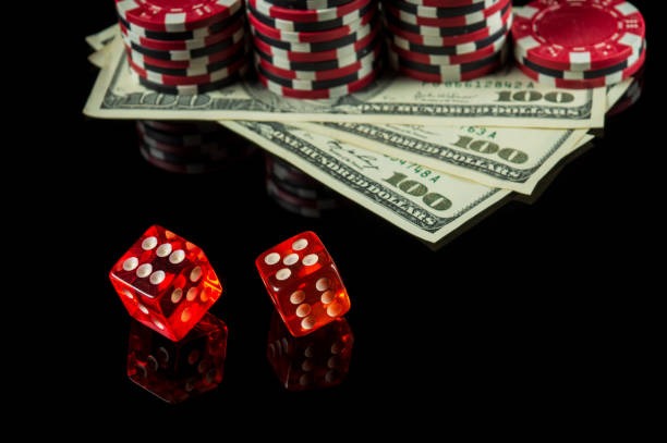 Lucky Neko scatter symbols triggering free spins feature